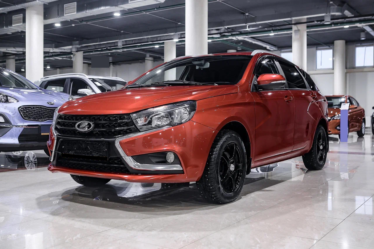 Купить Vesta с пробегом