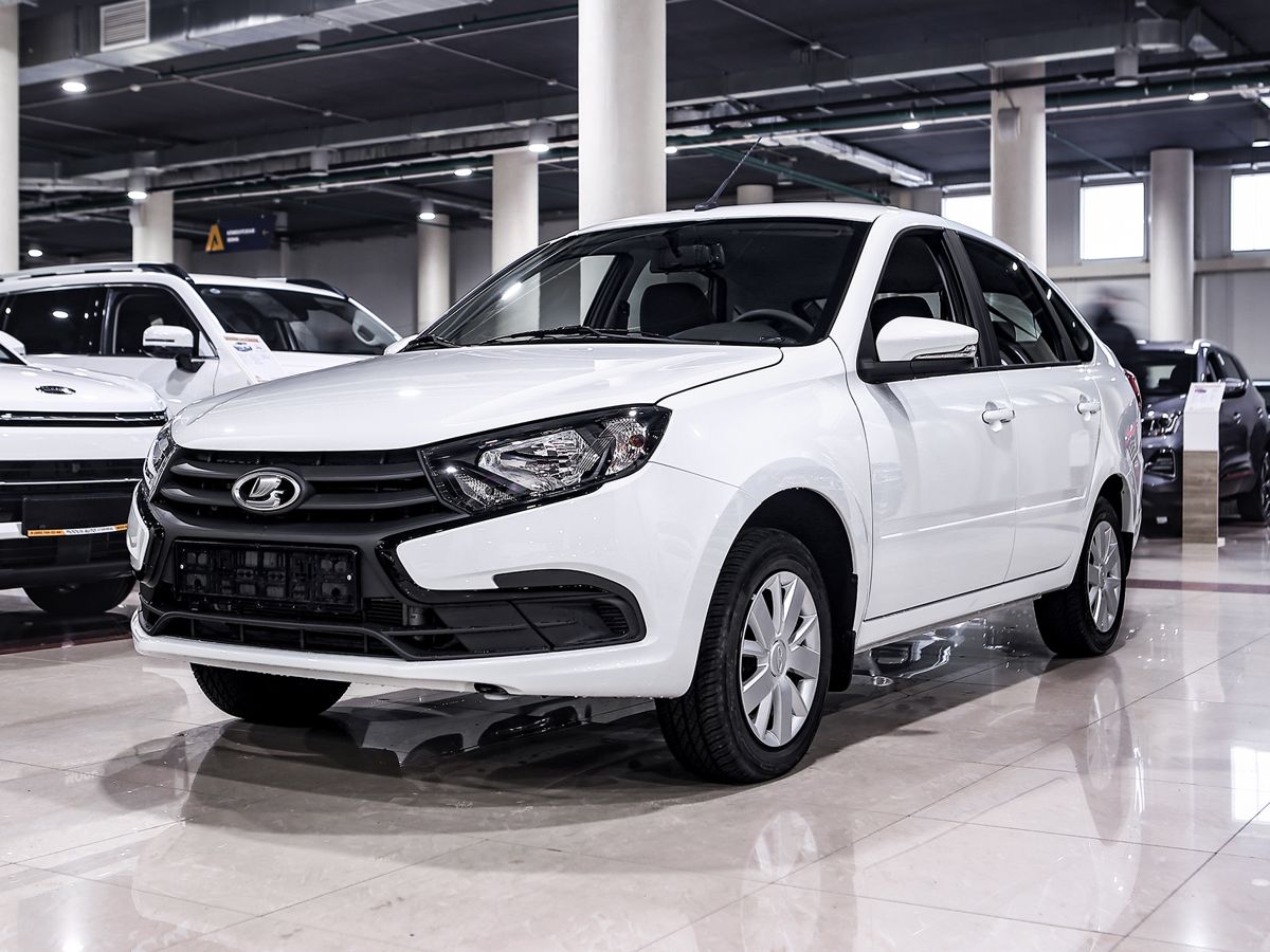 Купить Granta с пробегом