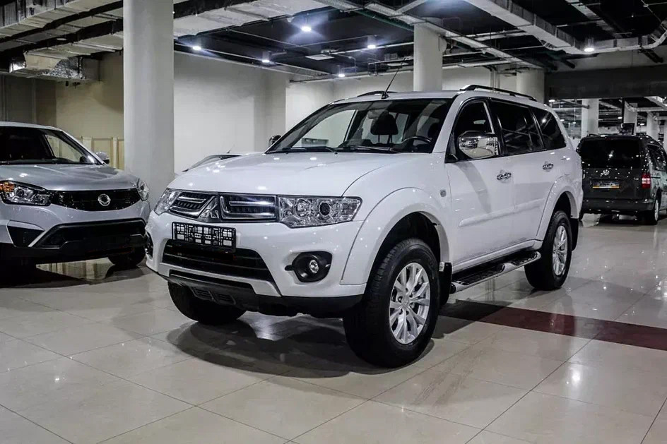 Купить Pajero Sport с пробегом