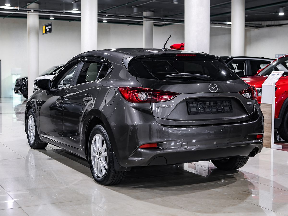 Купить 3 с пробегом