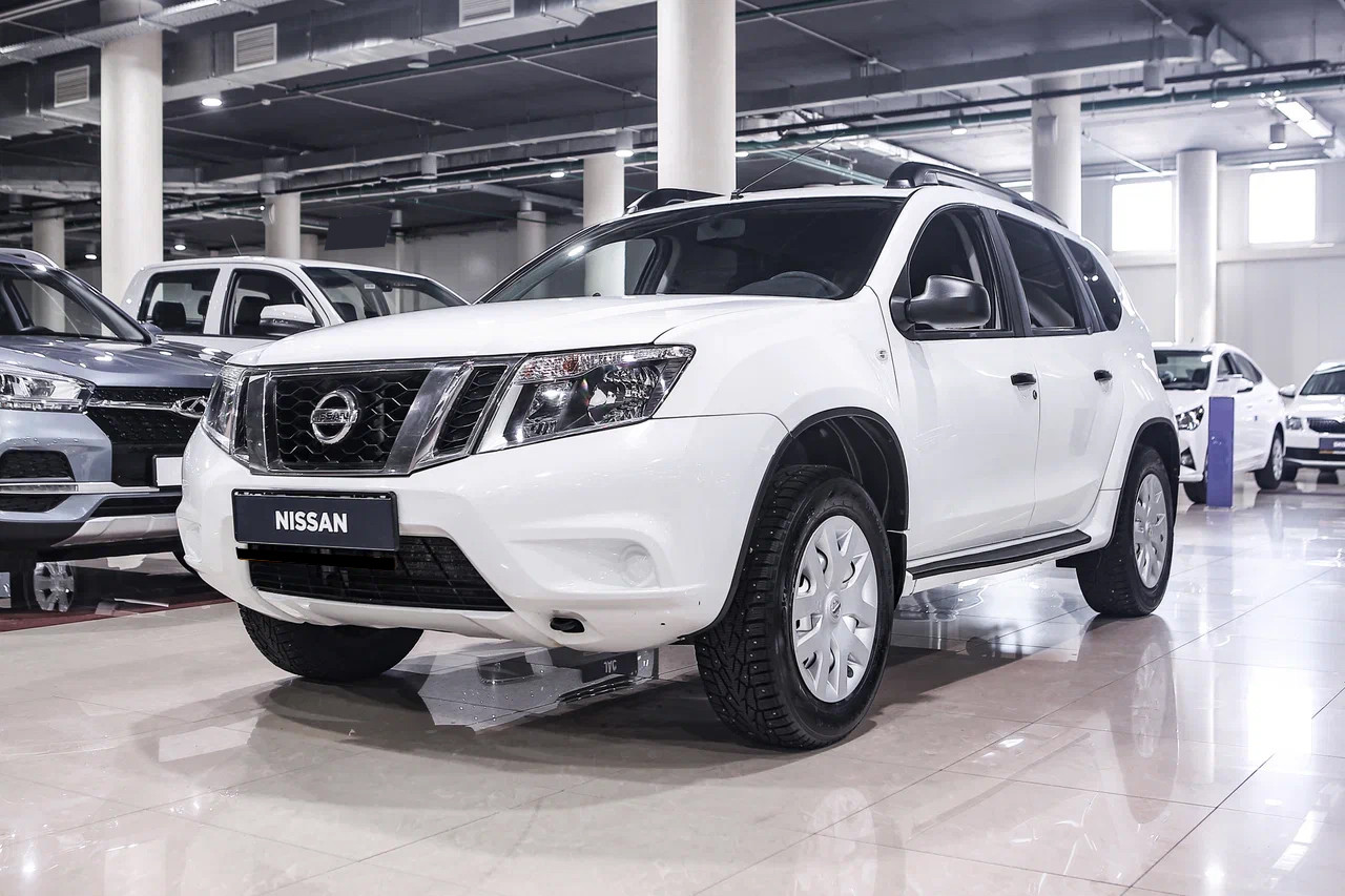 Купить Terrano с пробегом