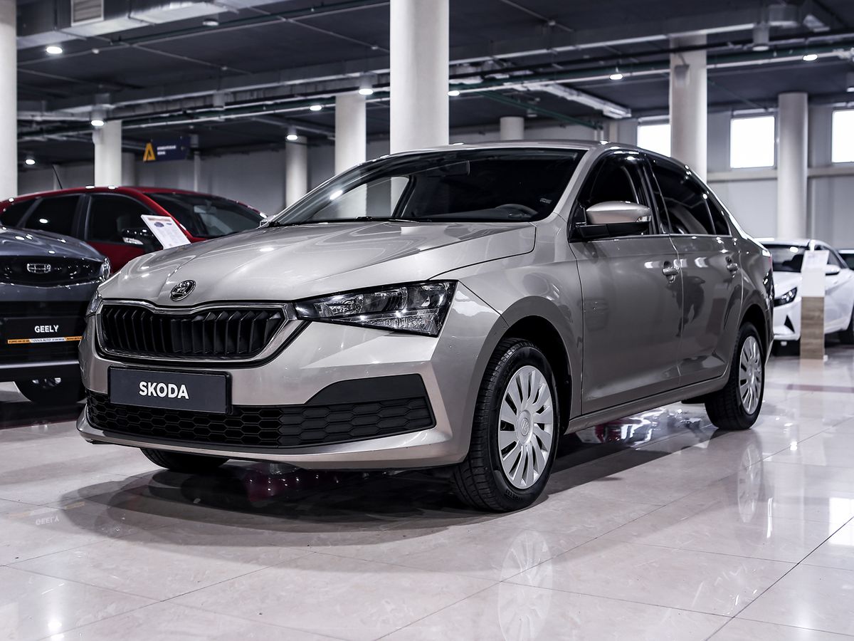 Купить Rapid с пробегом